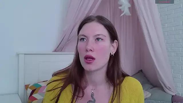 Liv_Fay on StripChat