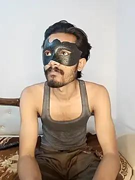 Lovebirdss on StripChat