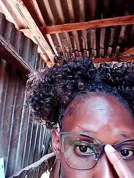 LOVELY-2BERRY on StripChat