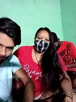 LoveOnStream on StripChat