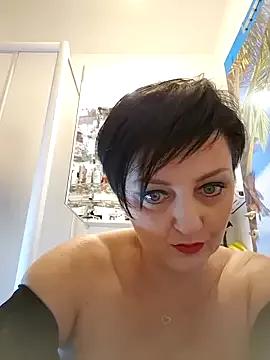 lucillabollente — squirt on my face!