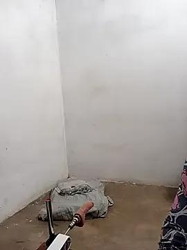 Lucky-hot-girls on StripChat