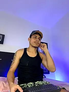 Luke_Stone on StripChat