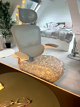 LunaMoongirl on StripChat