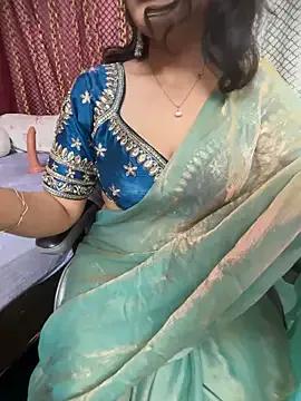 LuscousPussy on StripChat