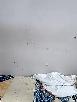 Lusty_fairy22 on StripChat