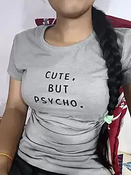 Lusty_fairy22 on StripChat