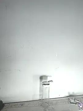 Lusty_fairy22 on StripChat