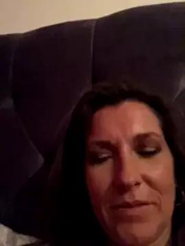 Lwhite1 on StripChat