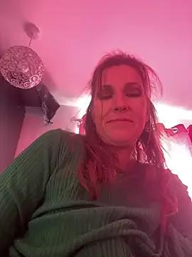 Lwhite1 on StripChat