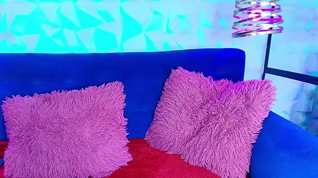 ly_lulu on StripChat