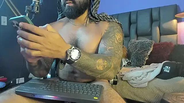 Lyon_vach on StripChat