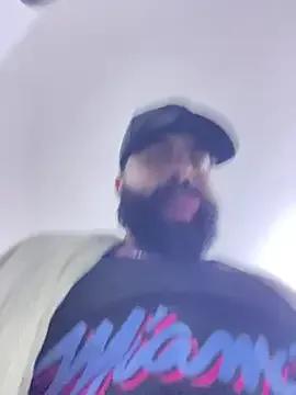 Lyon_vach on StripChat