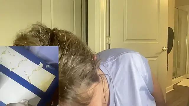 maddiliz on StripChat