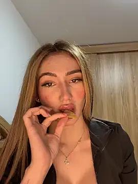 Maddy_Jones on StripChat