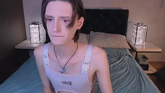 madi_snow on StripChat