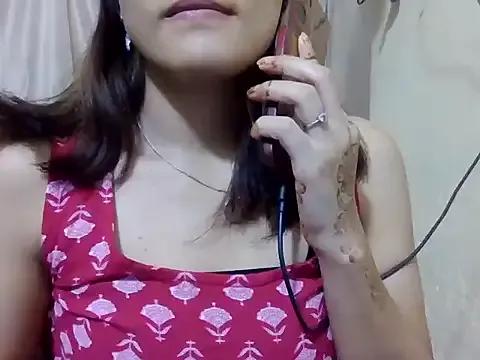 maira_33 on StripChat