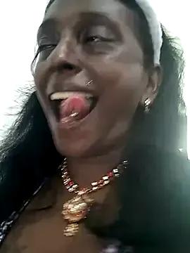 mamakarma1403 on StripChat