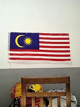 mamakarma1403 on StripChat