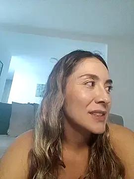 Mariana_gom on StripChat