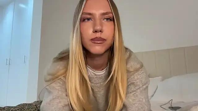 mariareevx on StripChat