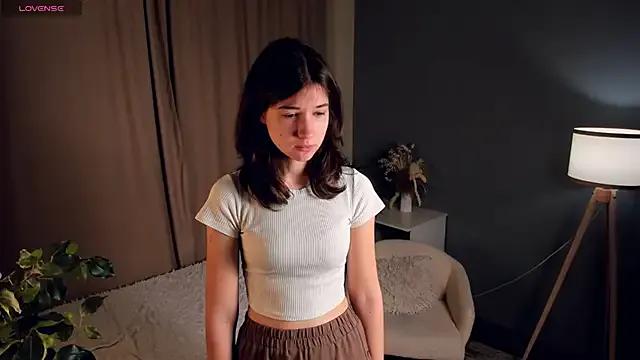 MarilynMun — show nipples