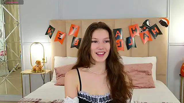 MaryNixon_ on StripChat