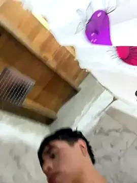 Matt_Swett on StripChat