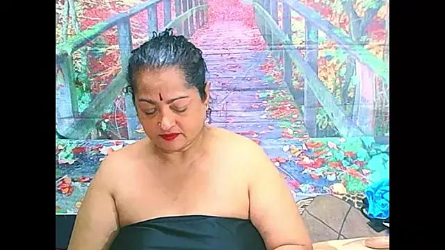 matureindian on StripChat