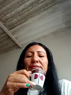 maturexxxnaughty on StripChat