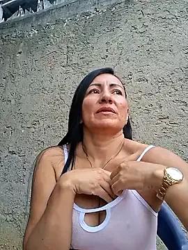 maturexxxnaughty on StripChat