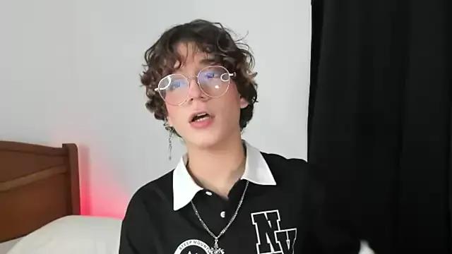 Max_lover1 on StripChat