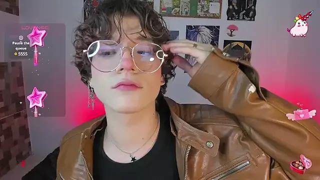 Max_lover1 on StripChat