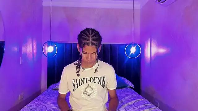 Maxim-Walker on StripChat