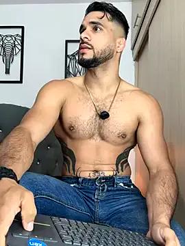 Maximiliano_ford on StripChat