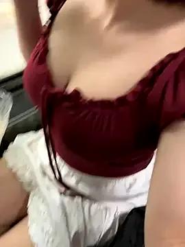 May-Squirt on StripChat