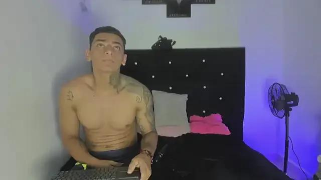 maykel_and_mike on StripChat