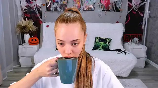 MelanieAlves on StripChat