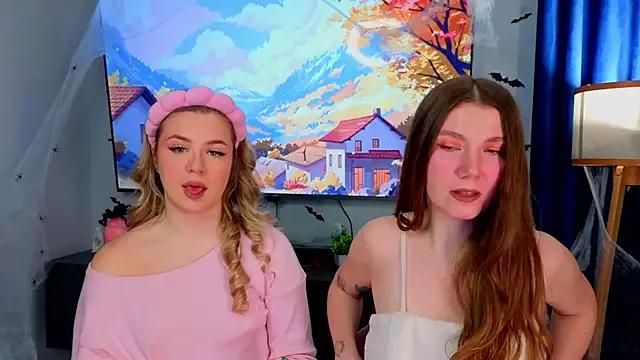 MelitaMoote on StripChat