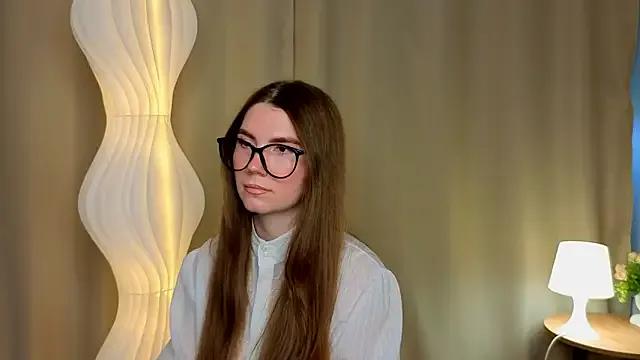 MelitaMoote — Kiss the camera