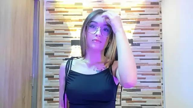 Melodylane on StripChat
