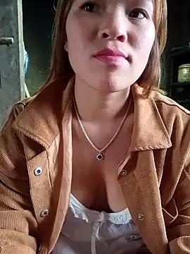 Melylyna on StripChat