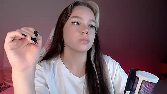 meowceline on StripChat