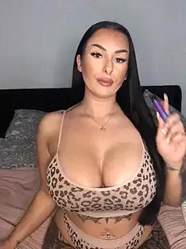 Mia-Bremer on StripChat