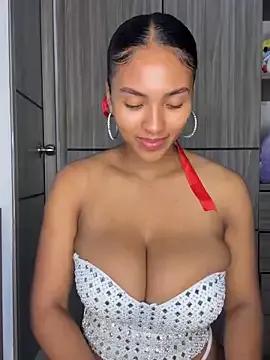 Mia_sweet80 on StripChat