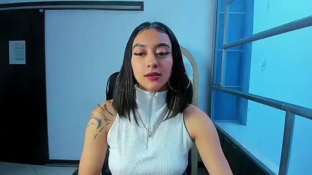 Miaa_Thopmson on StripChat