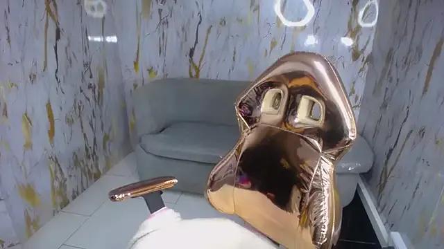 Mialover_v — Group on StripChat