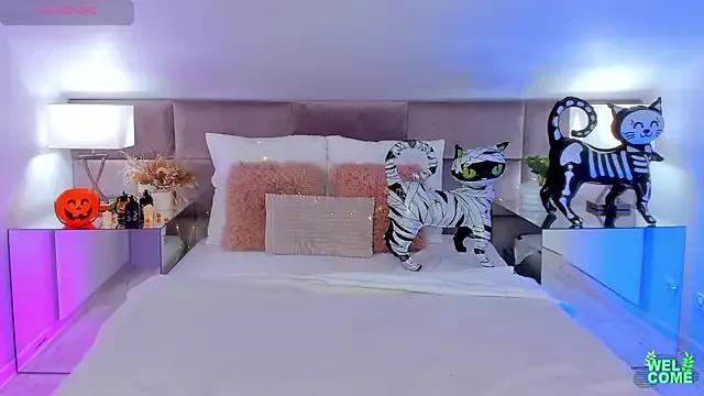 MiaMuse on StripChat