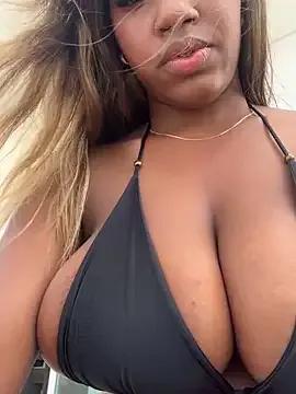 MiaPersie on StripChat