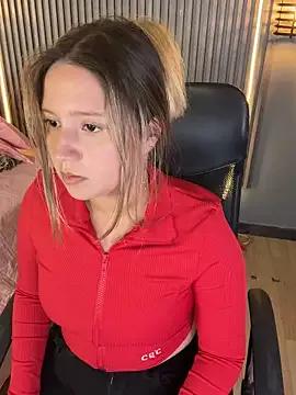 MiaPetit_ on StripChat